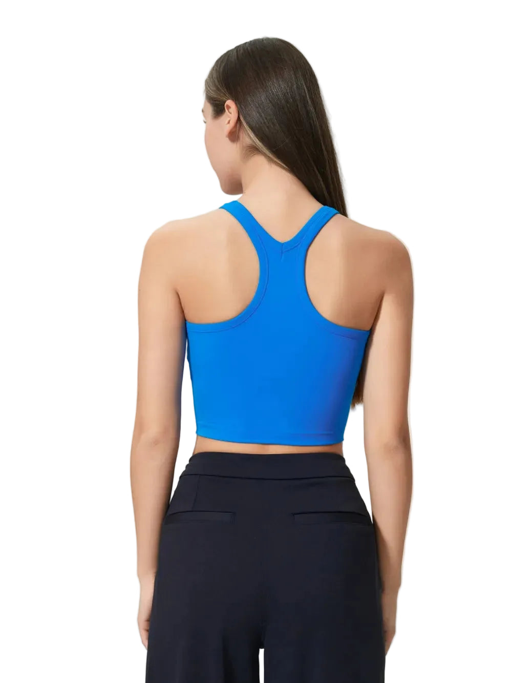 28d25e13-eefd-4934-8f78-8e886b18f182-Max