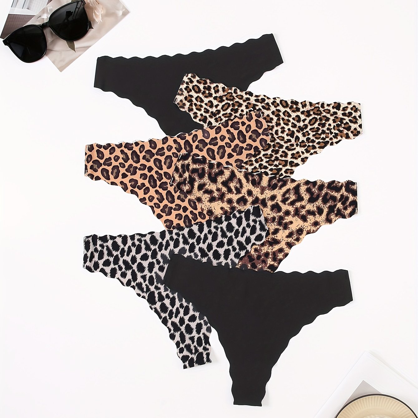 6pcs Scallop Trim Leopard Thongs, Seamless & Stretchy Comfort